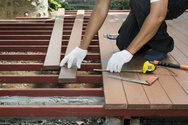 Cost of Custom Deck Installation in Noblesville