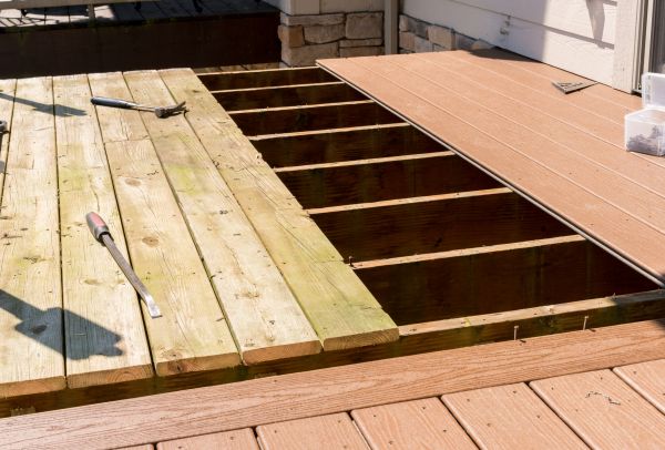 Cost of Deck Floor Replacement in Noblesville