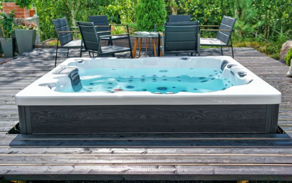 Cost of Spa Deck Remodeling in Noblesville